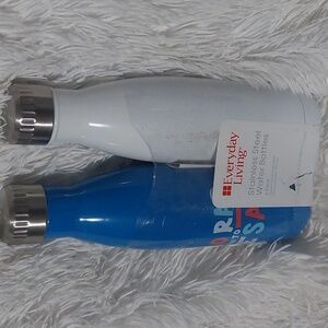 Stainless steel water bottle